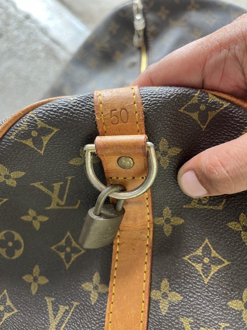 Louis Vuitton Keepal 50 (Category: Luxury Bags & Wallets) located in Zamboanga. Submitted by alterramz08 (Listing ID 1451862696, Image 3). Description: Louis Vuitton Keepal 50 Verygood Condition Issue nasa last pic Price : 3,000 Pesos.