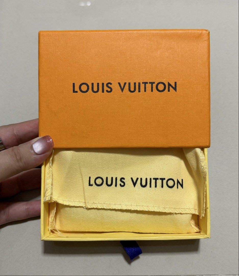 Louis Vuitton Monogram Mini Pouch (Category: Luxury Bags & Wallets) located in Pasig City. Submitted by dancieaa03 (Listing ID 1451862217, Image 3). Description: - Louis Vuitton Mini Pouch - Classic Monogram Canvas - Adorable Polar Bear & Festive Charm Design - Includes Louis Vuitton Box and Dust Bag - Ideal for Coins, Cards, or Small Essentials - Secure Zipper Closure - Blue Interior Lining This pouch is NGA.