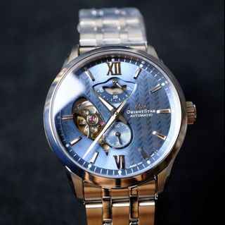 (Category: ) located in . Submitted by notorious_watches (Listing ID 1451755725, Image 1). Description: .