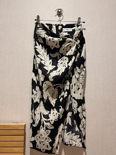 (Category: ) located in . Submitted by preloved_items122 (Listing ID 1451773330, Image 1). Description: .