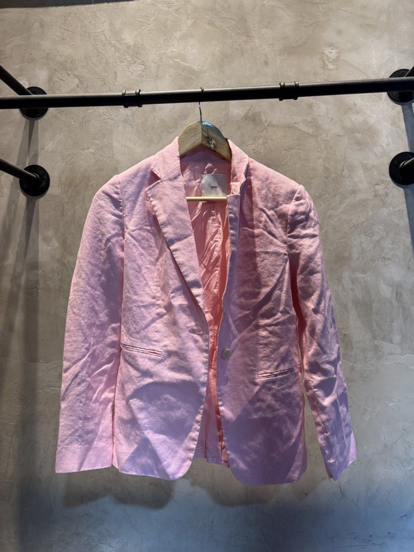 Mango Coordinates Pink (Category: Sets or Coordinates) located in Antipolo. Submitted by carlaipura (Listing ID 1451715880, Image 1). Description: Price: ₱3,000 (Bottom is also posted separately- can be bought together for lower price) 📍 Location: Antipolo / Taytay 🚚 Shipping: Lalamove ( buyer books courier) 💳 Payment: GCash, Bank Transfer.