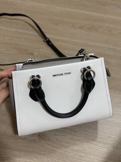 由 nina63655866309 (刊登 ID 1451786768，圖片 1) 提交，位於 的 (類別：)，說明：。