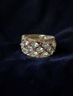 (Category: ) located in . Submitted by jewelhaven (Listing ID 1451827534, Image 1). Description: .