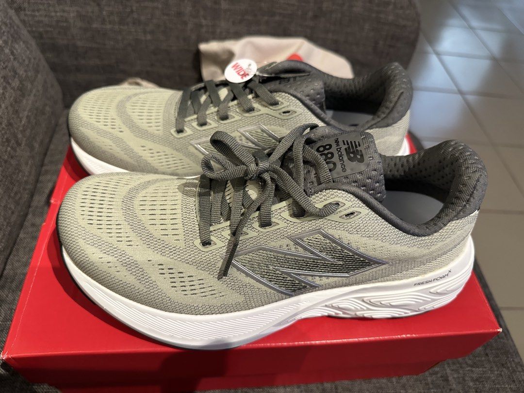 NB running shoes (Category: Sneakers) located in Pasig City. Submitted by trust_dailyph (Listing ID 1451756755, Image 1). Description: Size 8 mens bnew with box Loc: Pasig.