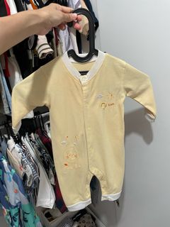 (Kategori: ) berada di . Dikirim oleh need.clothes (ID iklan 1451812454, Gambar 1). Deskripsi: .