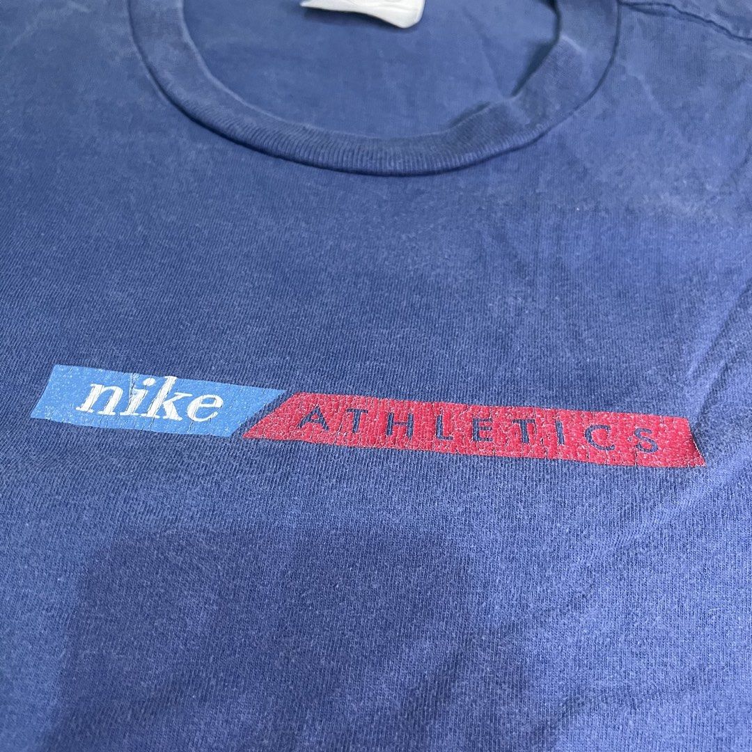 Nike Athletics Blue T-Shirt (Category: Tshirts & Polo Shirts ) located in Angeles City. Submitted by 4sureph (Listing ID 1451762084, Image 2). Description: Nike Athletics 400php Kids Large Length 25” Pit to pit 20.5” 📩 DM to buy 📌 Free shipping (Philippines only) ⚠️Second-hand/Thrifted - manage your expectations ⚠️ Check the item carefully before buying ⚠️ All sales are final, no returns/exchanges after #4SUREphp.
