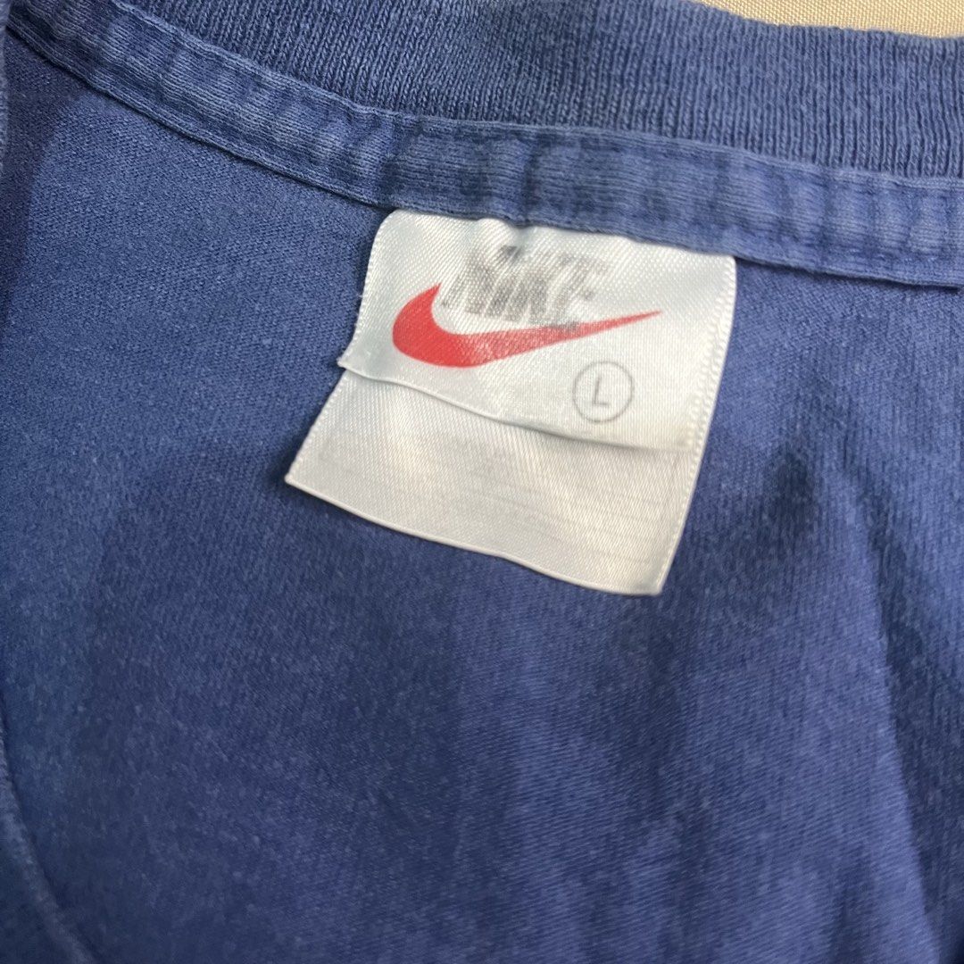 Nike Athletics Blue T-Shirt (Category: Tshirts & Polo Shirts ) located in Angeles City. Submitted by 4sureph (Listing ID 1451762084, Image 3). Description: Nike Athletics 400php Kids Large Length 25” Pit to pit 20.5” 📩 DM to buy 📌 Free shipping (Philippines only) ⚠️Second-hand/Thrifted - manage your expectations ⚠️ Check the item carefully before buying ⚠️ All sales are final, no returns/exchanges after #4SUREphp.