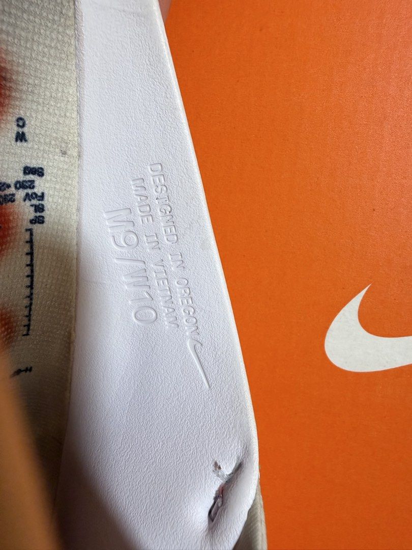 Nike Mind 001 （分類：拖鞋）位於 Hong Kong。 由 about888 提交（商品編號 1451869708，圖片 5）。簡介： 。
