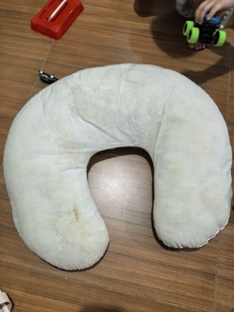 Nursing pillow with cover (Category: Maternity Care) located in Taguig. Submitted by badeth26 (Listing ID 1451765828, Image 2). Description: well used and need wash with free cover rfs no longer needed , declutter.