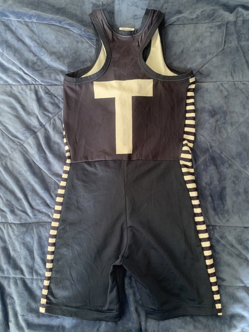 Oarsome Dragonboat One Piece Outfit (Category: Activewear) located in Manila. Submitted by boldtiger.a57a53 (Listing ID 1451741944, Image 2). Description: .
