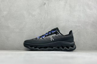 (Category: ) located in . Submitted by khai.uasneakers (Listing ID 1451836516, Image 1). Description: .