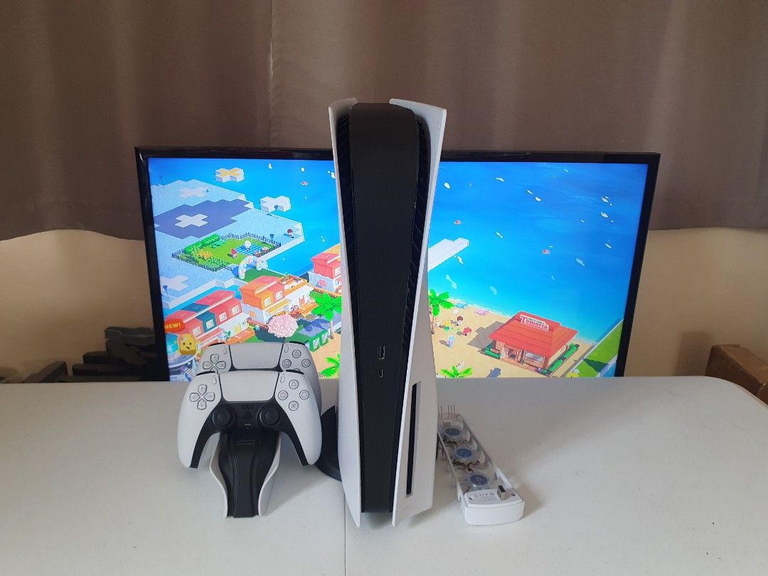 PS5 Disc Edition Jbreak 12.00 (Category: PlayStation) located in Manila. Submitted by kiddgamer (Listing ID 1451788953, Image 1). Description: Includes : ps5 disc edition , 2 dualsense, charging dock, exhaust fan and 7 games installed, hdmi and power cord .