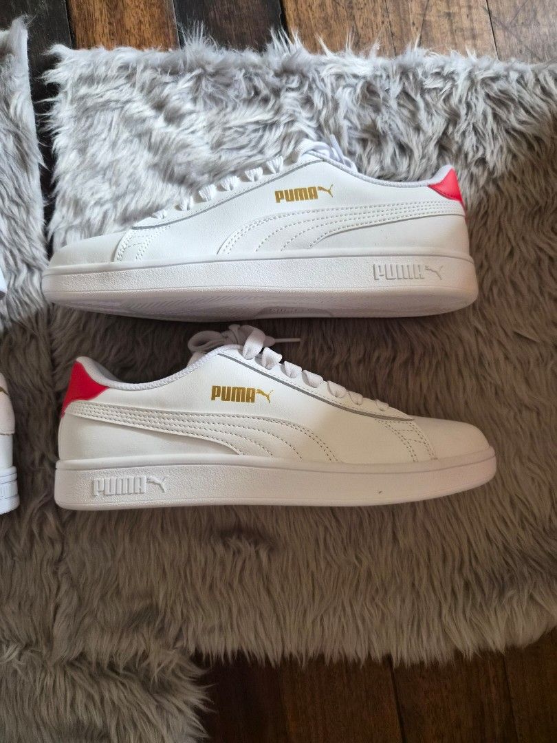 Puma sneakers (Category: Sneakers) located in Manila. Submitted by jayy2021 (Listing ID 1451717965, Image 3). Description: Puma shuffle and puma smash sneakers both size 8 US php 2000 as pack.