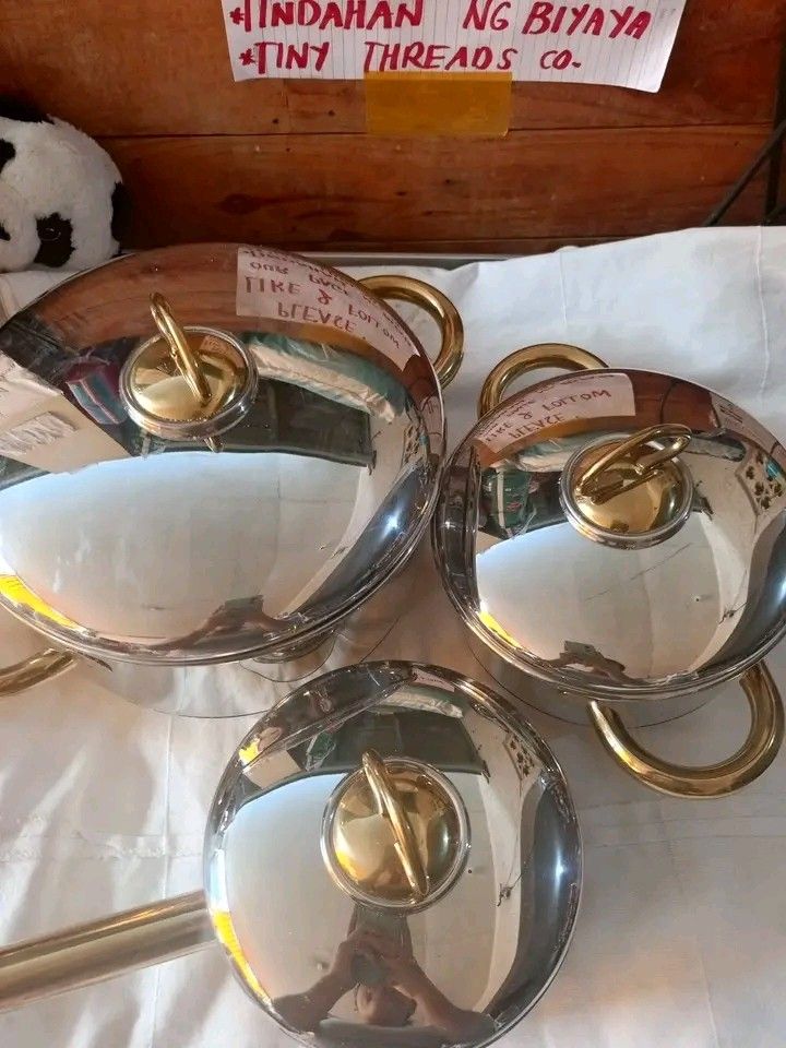 Rainbow stainless steel cookware set (Category: Cookers) located in Manila. Submitted by rubymielbona (Listing ID 1451814219, Image 1). Description: ✨ Rainbow Stainless Steel Cookware Set ✨ 🍲 Brand: Rainbow ✅ Brand New (No Box) ✅ Heavy-Duty Stainless Steel ✨ Elegant gold handles & lids 💰 Set Sale: ₱1,799‼️‼️ Market price : 3,800❌❌ 📍 Location: Nangka, Marikina.