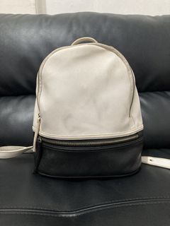 (Kategori: ) berada di . Dikirim oleh krkpl (ID iklan 1451875756, Gambar 1). Deskripsi: .