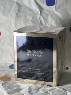 (Category: ) located in . Submitted by luxparfum (Listing ID 1451837000, Image 1). Description: .