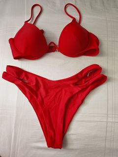 (Category: ) located in . Submitted by mooshop88 (Listing ID 1451766697, Image 1). Description: .