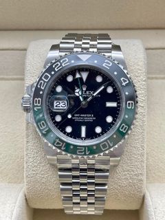 (Category: ) located in . Submitted by watchesbyjamesdy (Listing ID 1451816890, Image 1). Description: .