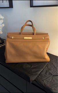(Category: ) located in . Submitted by ivypark (Listing ID 1451816615, Image 1). Description: .