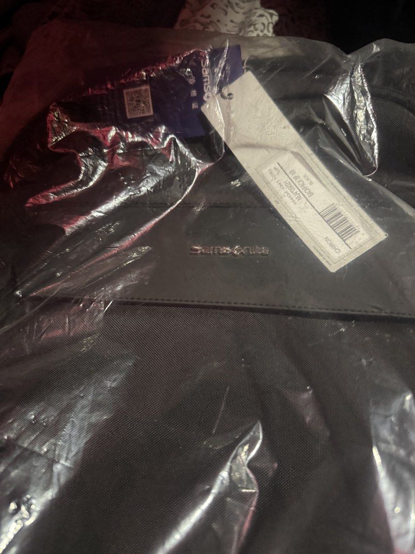 Samsonite Black Backpack (Category: Backpacks) located in Manila. Submitted by im.princerain (Listing ID 1451846970, Image 1). Description: This is limited edition Negotiable.