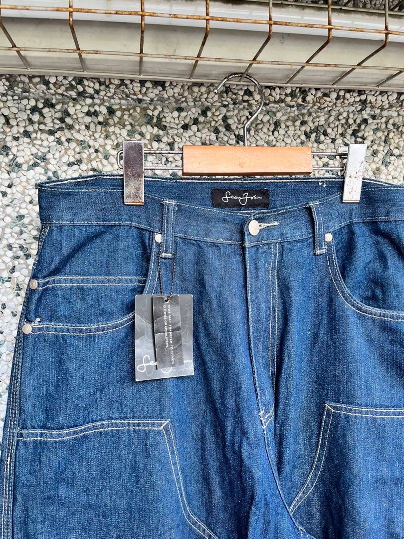 SeanJohn Carpenter Double Knee (Rare) (Category: Jeans) located in Manila. Submitted by junkboyz (Listing ID 1451863488, Image 3). Description: Authentic✅ Good Condition✅ waist - 32 length - 45 thigh - 15 hem - 10 FLAWS : Heeldrag 🏷️*,999 PHP (DM).