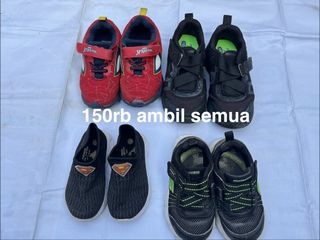 (Kategori: ) berada di . Dikirim oleh elsazahra02313 (ID iklan 1451719497, Gambar 1). Deskripsi: .