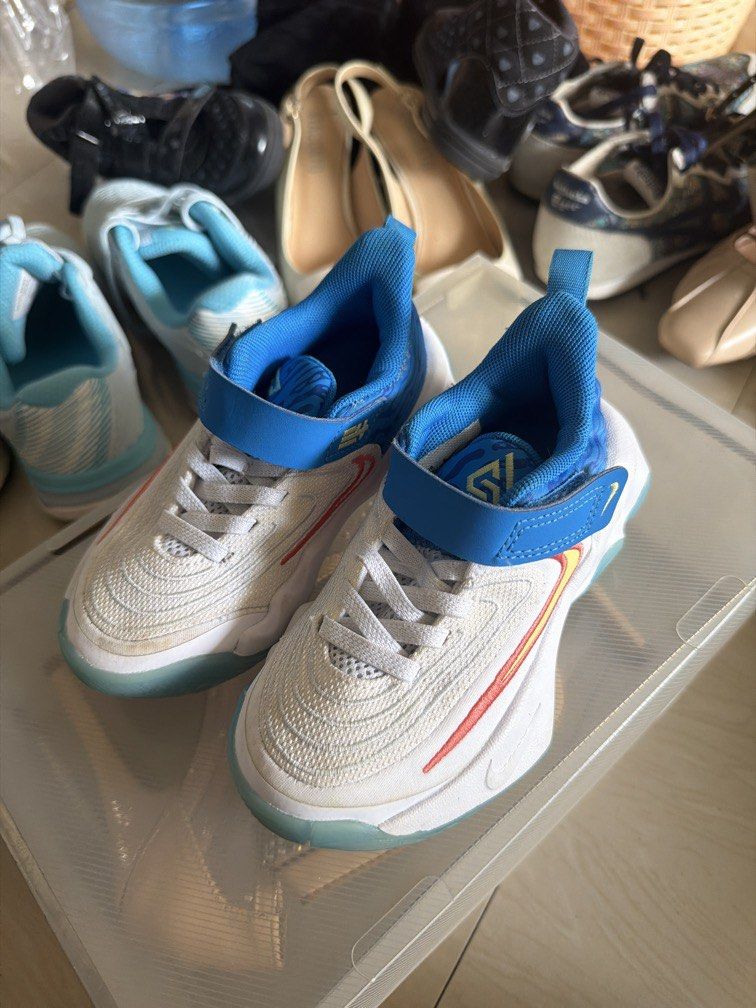 sepatu nike anak second (Kategori: Orang Tua, Bayi & Anak - Lainnya) berada di Jakarta Pusat. Dikirim oleh asyera23 (ID iklan 1451746783, Gambar 1). Deskripsi: baru dipake 5x.