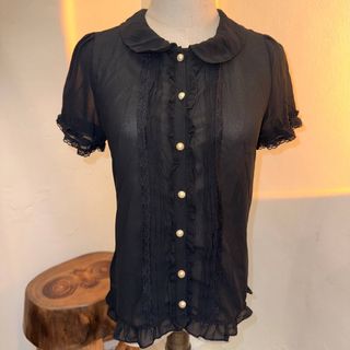 (Category: ) located in . Submitted by shoossells (Listing ID 1451860780, Image 1). Description: .