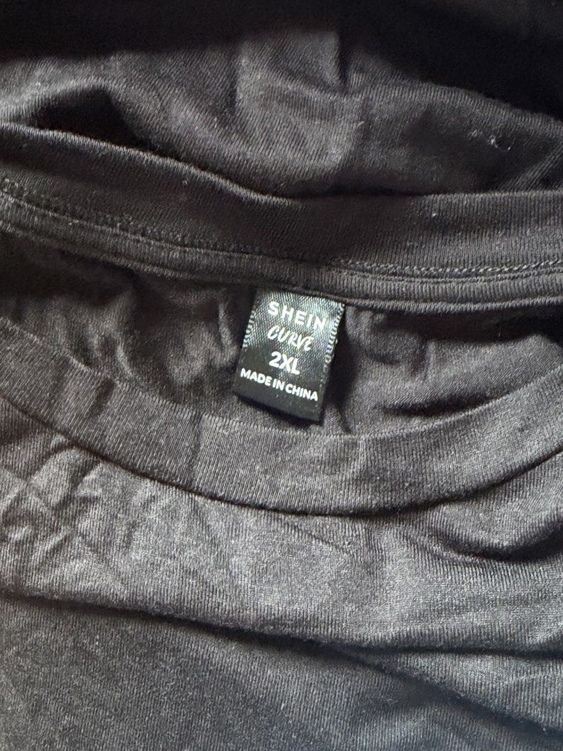 Shein Curve Black Dress (Category: Dresses) located in Manila. Submitted by archive.closet (Listing ID 1451734694, Image 2). Description: .