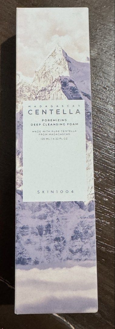 SKIN1004 Madagascar Centella Poremizing Deep Cleansing Foam 125ml (Category: Face Care) located in Pasig City. Submitted by mersssss (Listing ID 1451844142, Image 1). Description: - SKIN1004 Poremizing Deep Cleansing Foam - Made with pure Centella Asiatica from Madagascar - Rich lather deeply cleanses pores - Soothes and calms the skin - Effectively removes impurities, makeup, and excess sebum - Gentle on all skin types - Size: 125ml.
