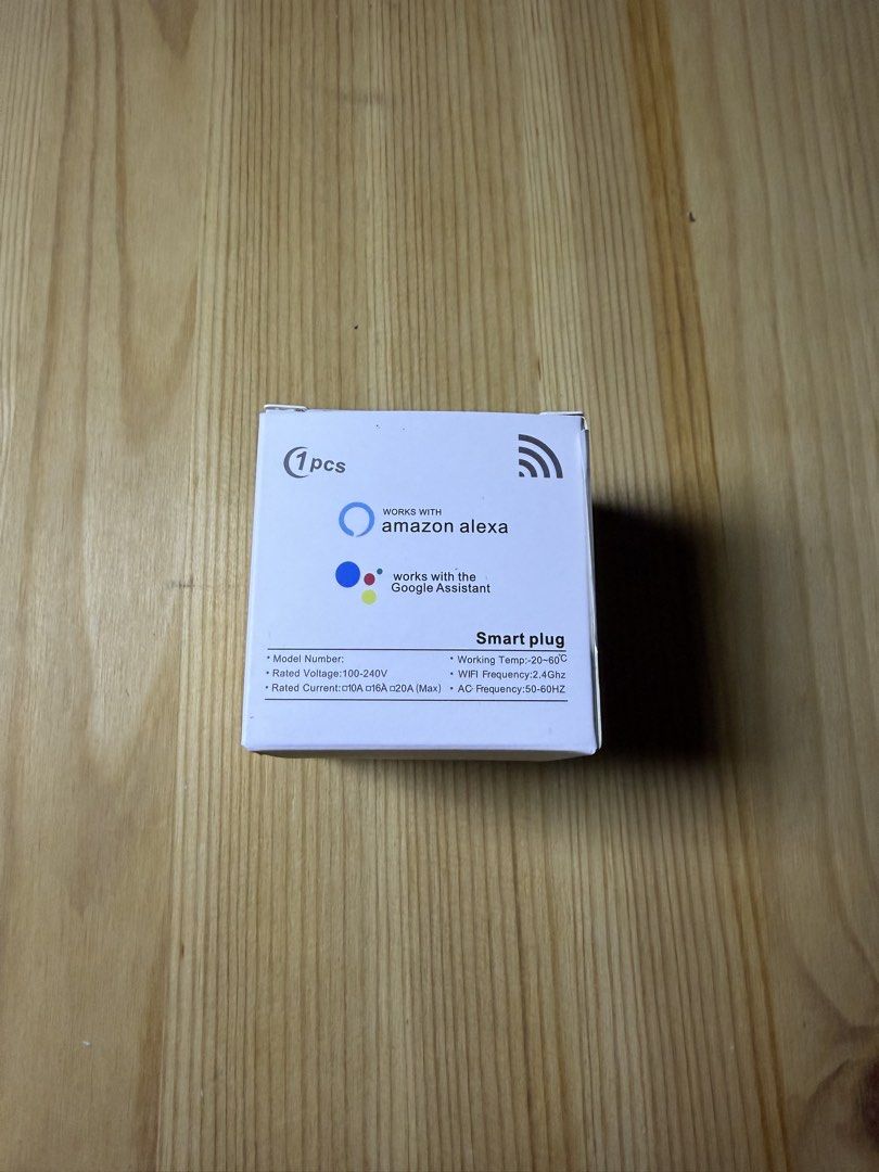 Smart plug (Category: Electrical, Adaptors & Sockets) located in Segamat. Submitted by wangato (Listing ID 1451877389, Image 2). Description: Smart plug Brand new Connect with wifi Download apps to use Control using phone anytime anywhere Rm20.