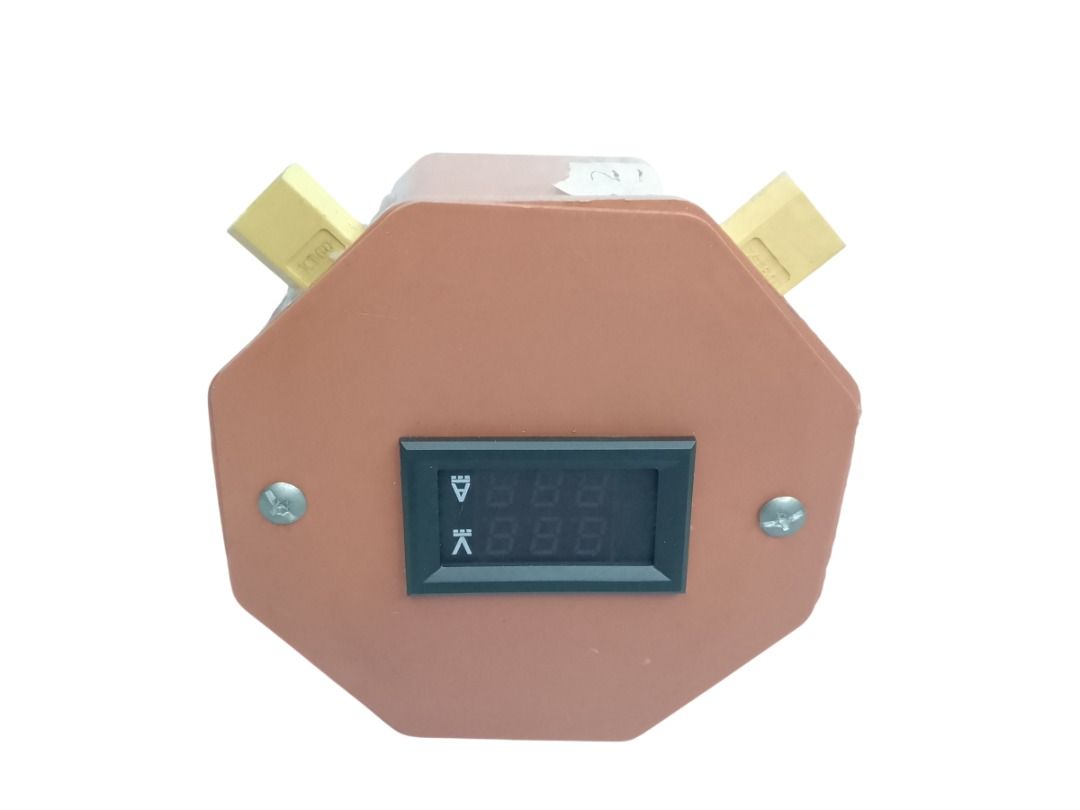 SOLAR POWER TRACKER CHARGE and DISCHARGE FOR 12-24V SMALL SETUP (Category: Electrical, Adaptors & Sockets) located in Quezon City. Submitted by besteinpc (Listing ID 1451806877, Image 3). Description: SOLAR POWER TRACKER CHARGE and DISCHARGE FOR 12-24V SMALL SETUP FEATURES: Materials Used: 👉1pc junction box 👉1pc dc voltmeter ammeter 👉2pcs xt60 male BENEFITS: 👉Best guide and monitoring for your solar panel harvest 👉Best guide and monitoring f