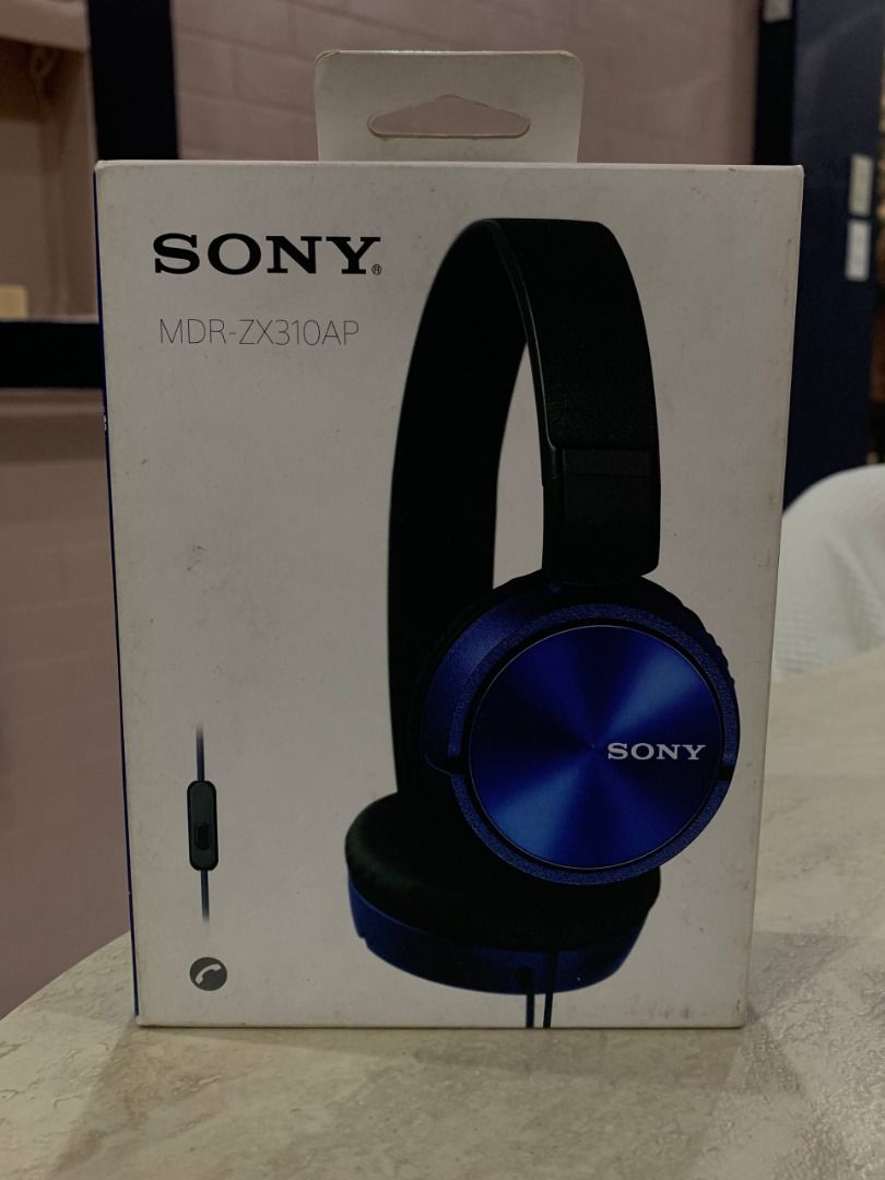 SONY MDR-ZX110 WIRED ON EAR BLUE (Category: Headphones & Headsets) located in Marikina City. Submitted by mcofdvmcimport (Listing ID 1451741849, Image 1). Description: Key Specifications & Features 30mm Dynamic Dome Drivers: Engineered with powerful ferrite magnets to produce clear mid-ranges and well-balanced acoustic delivery.In-Line Smartphone Mic: Features an integrated single-button on-cable remote controller and microphone for seamless hand