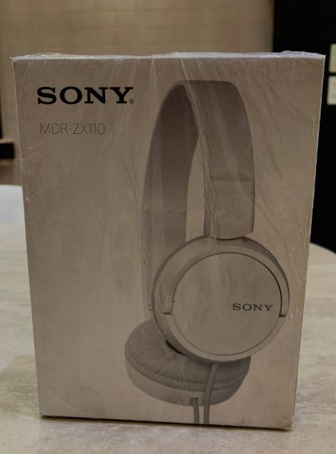 SONY MDR-ZX110 WIRED ON EAR WHITE (Category: Headphones & Headsets) located in Marikina City. Submitted by mcofdvmcimport (Listing ID 1451743599, Image 1). Description: Key Specifications & Features 30mm Dynamic Drivers: Built with neodymium magnets to deliver a balanced acoustic performance with clear mid-ranges and punchy lows.Swivel-Folding Architecture: Designed with unique earcups that fold completely flat inside the headband, minimizing sto