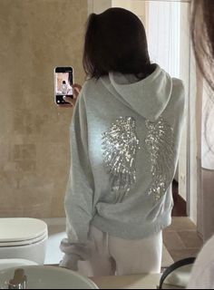 (Category: ) located in . Submitted by jeansnotshorts (Listing ID 1451699368, Image 1). Description: .