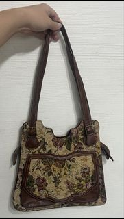 (Category: ) located in . Submitted by design.shopping (Listing ID 1451731688, Image 1). Description: .