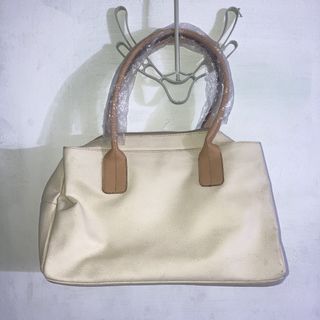(Kategori: ) berada di . Dikirim oleh wwida (ID iklan 1451879040, Gambar 1). Deskripsi: .