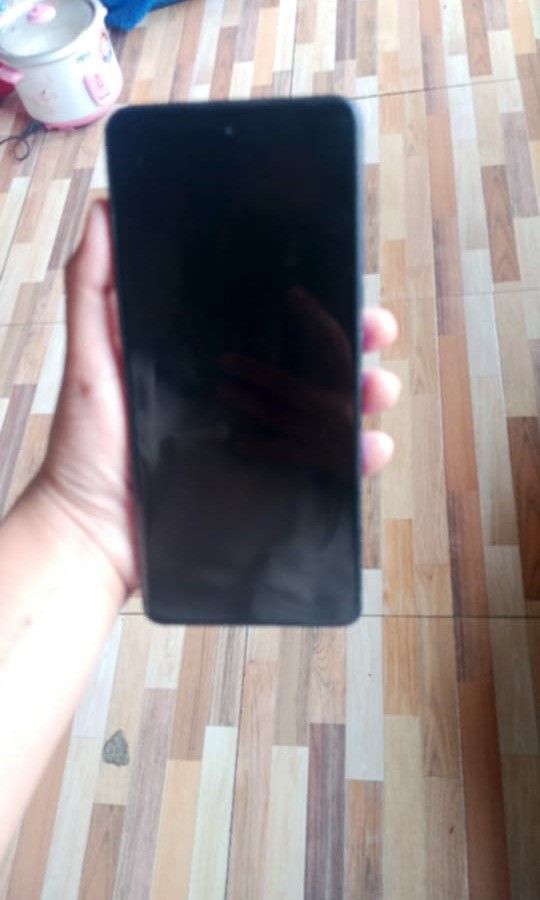 TECNO POVA 5 (256 GB) (Category: Android Others) located in Pasig City. Submitted by damadenoche_ (Listing ID 1451731450, Image 2). Description: GAMING PHONE TECNO POVA 5 - 256 GB - NO ISSUES - NO HISTORY OF REPAIR - WITH BOX - GOOD FOR GAMING.