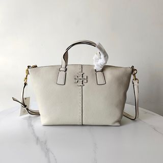 (Category: ) located in . Submitted by premiumoutlets. (Listing ID 1451819680, Image 1). Description: .
