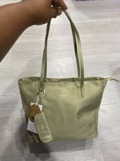 (Kategori: ) berada di . Dikirim oleh febrianda289218 (ID iklan 1451751395, Gambar 1). Deskripsi: .