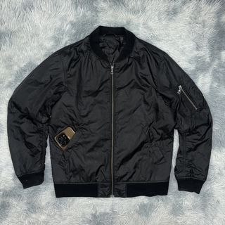 (Category: ) located in . Submitted by ndstore1995 (Listing ID 1451888114, Image 1). Description: .