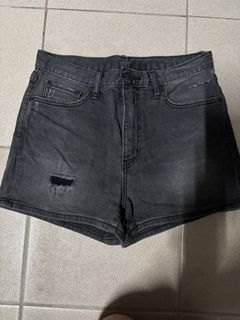 (Category: ) located in . Submitted by ywkly (Listing ID 1451861744, Image 1). Description: .
