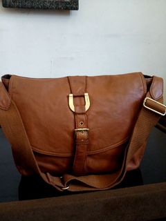 (Kategori: ) berada di . Dikirim oleh ranuri (ID iklan 1451733458, Gambar 1). Deskripsi: .