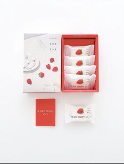 （分類：）位於 。 由 blackccino 提交（商品編號 1451887140，圖片 1）。簡介： 。