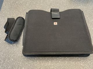 （分類：）位於 。 由 meloeddo 提交（商品編號 1451775077，圖片 1）。簡介： 。