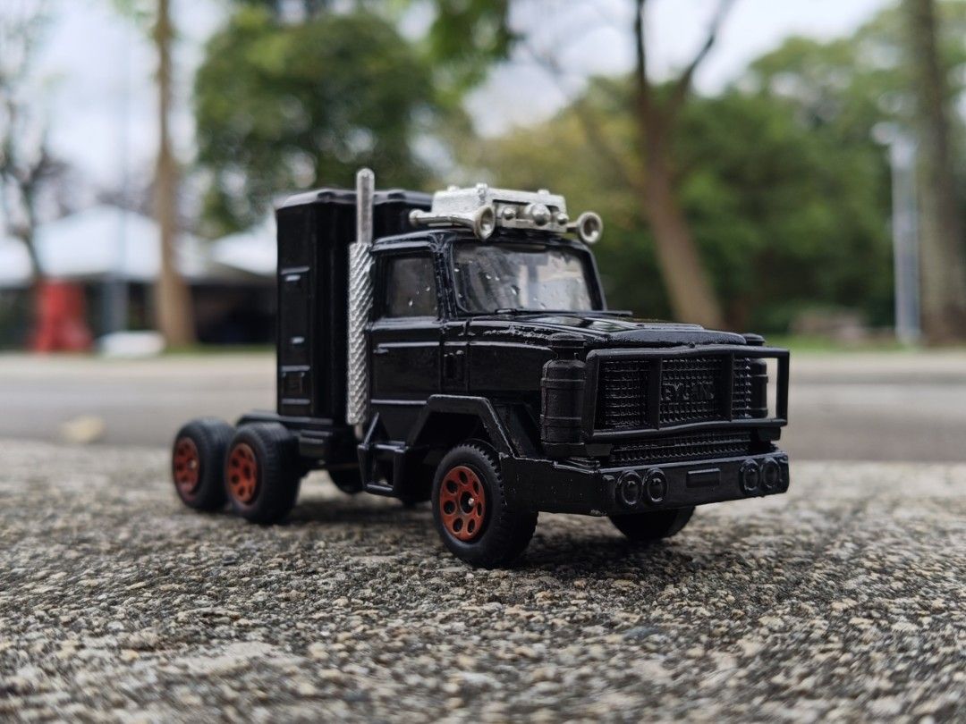 VINTAGE 1985 CORGI TOYS LTD LEYLAND LYNX TRUCK (Category: Toys & Games) located in Putrajaya. Submitted by bobmaju (Listing ID 1451741942, Image 1). Description: VINTAGE 1985 CORGI TOYS LTD LEYLAND LYNX TRUCK. made in great Britain scale 1:43 self pick up putrajaya persint 14 poslaju add rm10 or DFOD by jnt tq .