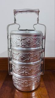 (Category: ) located in . Submitted by joyvintage (Listing ID 1451828849, Image 1). Description: .