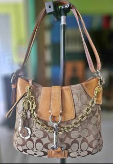 (Kategori: ) berada di . Dikirim oleh monica_prl (ID iklan 1451897240, Gambar 1). Deskripsi: .