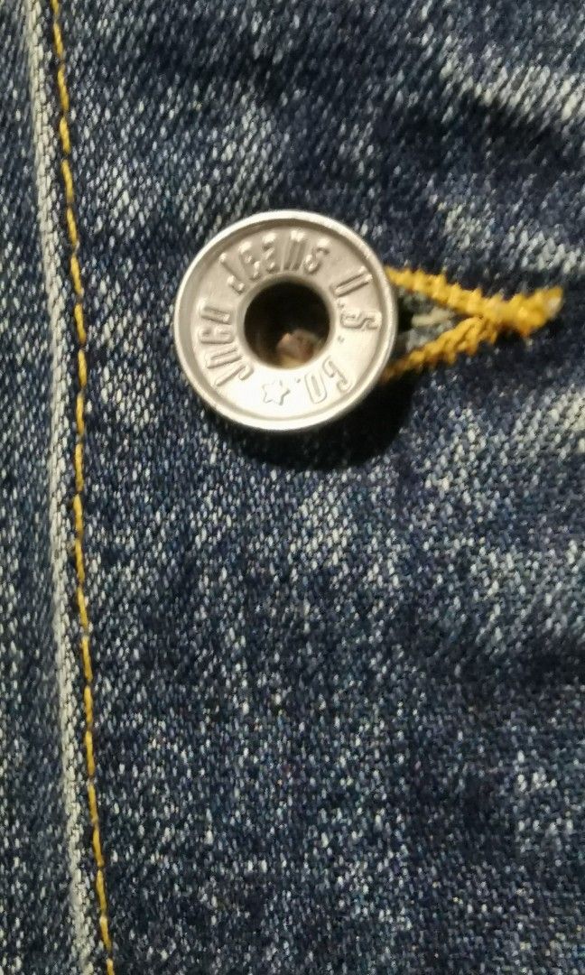 Vintage Jnco denim jacket (Category: Coats, Jackets and Outerwear) located in San Jose. Submitted by thrift_ni_sir (Listing ID 1451820332, Image 2). Description: Vintage Good Condition MOP gcash MOD j&t, flash express Add shipping fee.