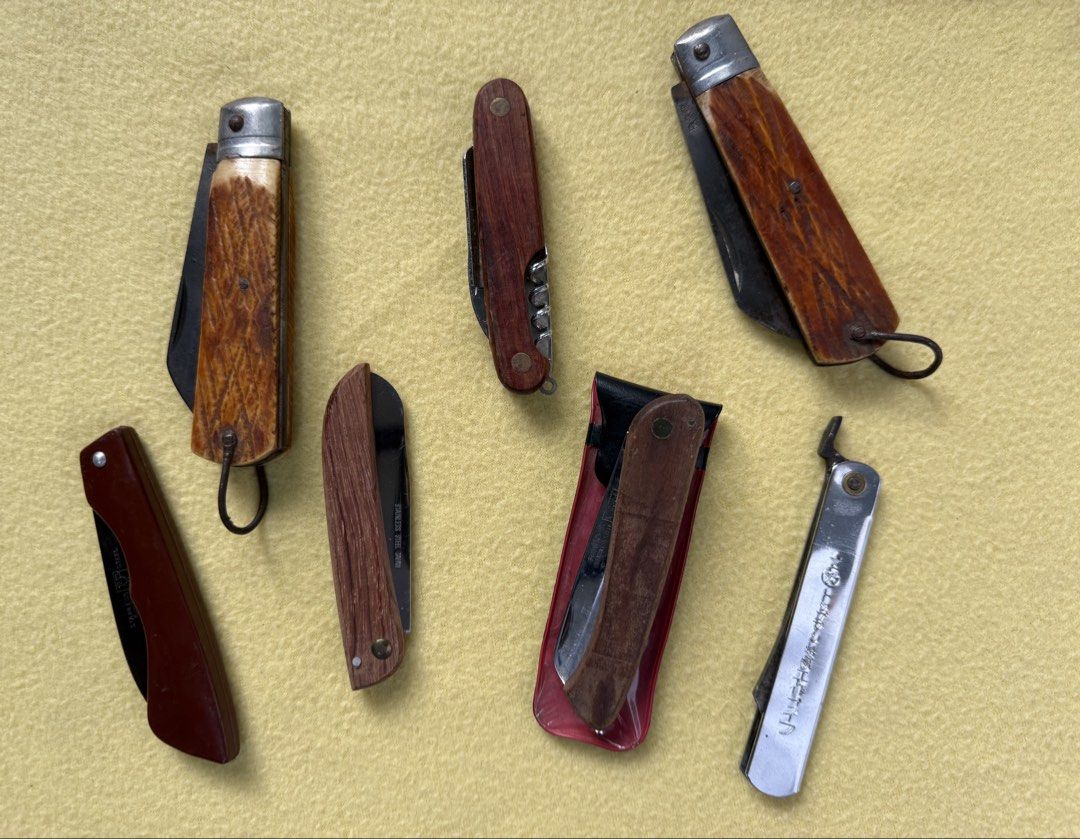 Vintage Pocket Knives Collection - Multi-tool, Folding Knives (Category: Knives & Chopping Boards) located in Calamba. Submitted by transitory (Listing ID 1451758782, Image 1). Description: For Sale Assorted Folding Utility Knives some are vintage Take all price ₱1,500 still sharp and in good condition No part out J&T or lalamove c/o buyer Calamba,Laguna location Pm or contact 09165870869 Salamat .
